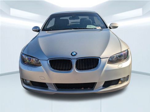Used 2007 BMW 328i Convertible image 2