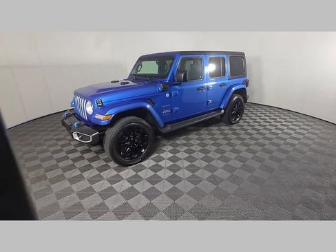Used 2022 Jeep Wrangler Unlimited Sahara image 47