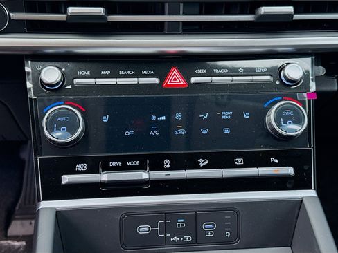 New 2026 Hyundai Santa Fe SEL FWD image 12