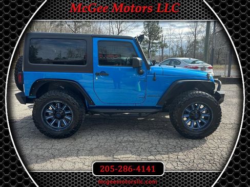 Used 2016 Jeep Wrangler Sport image 1