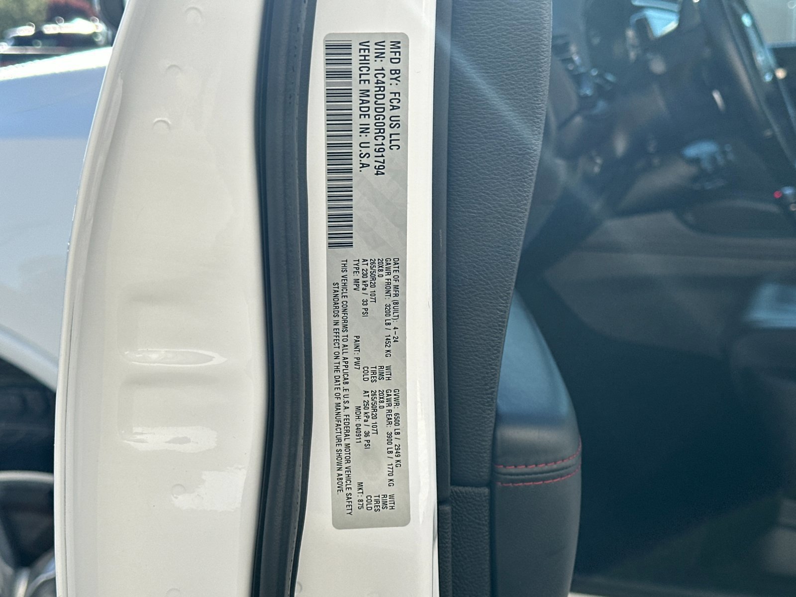 Used 2024 Dodge Durango GT AWD/4WD image 36