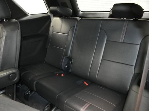 Certified 2023 Chevrolet Traverse RS AWD/4WD image 33