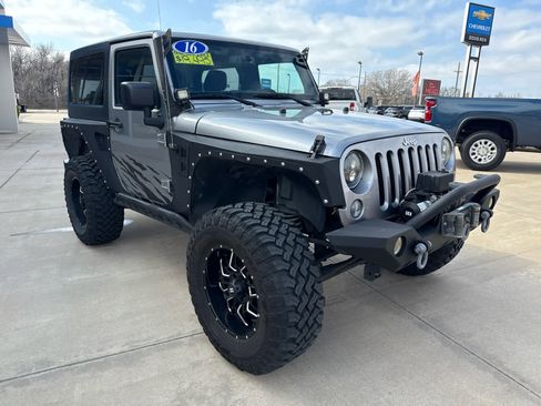 Used 2016 Jeep Wrangler Sport w/ Quick Order Package 24S image 5