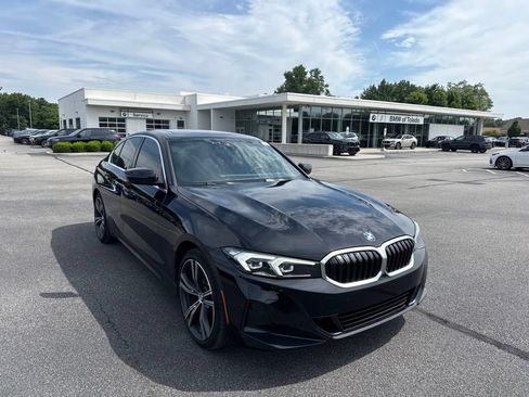 Used 2024 BMW 330i xDrive Sedan w/ Convenience Package AWD/4WD image 1