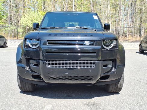 New 2026 Land Rover Defender 90 V8 AWD/4WD image 9