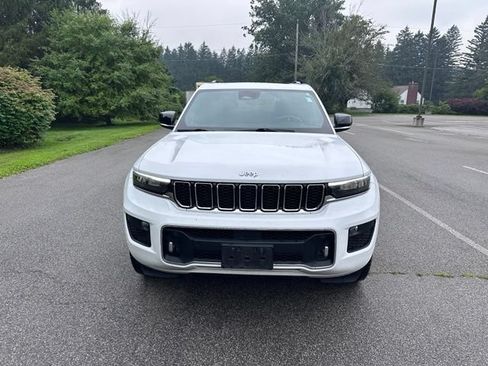 Used 2022 Jeep Grand Cherokee Overland AWD/4WD image 8
