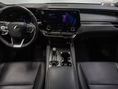 Used 2024 Lexus RX 350 Premium image 12