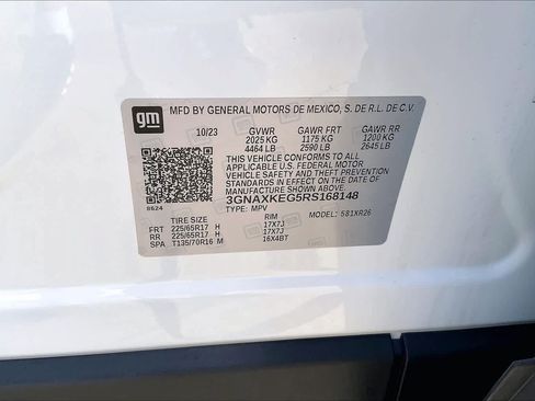 Used 2024 Chevrolet Equinox LT FWD image 34