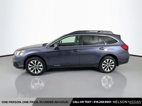 Used 2017 Subaru Outback 2.5i Limited w/ Popular Package #5 AWD/4WD image 8