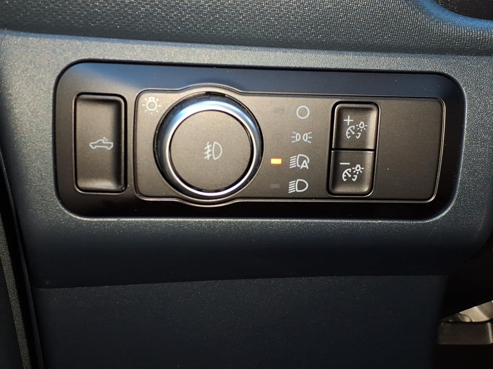 New 2026 Ford Maverick Lobo AWD/4WD image 17