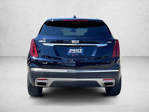 Used 2021 Cadillac XT5 Premium Luxury w/ LPO, Floor Liner Package AWD/4WD image 4