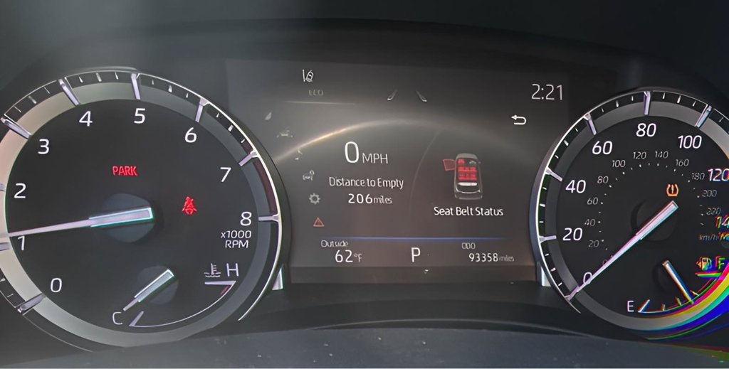 Used 2022 Toyota Highlander XLE AWD/4WD image 5