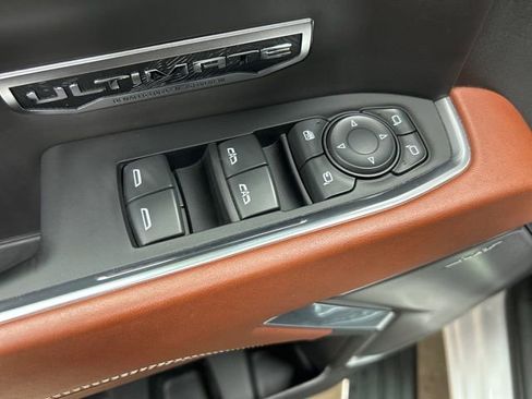 Used 2022 GMC Sierra 1500 Denali Ultimate image 15