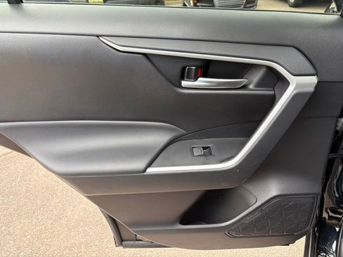 Used 2024 Toyota RAV4 XLE image 31