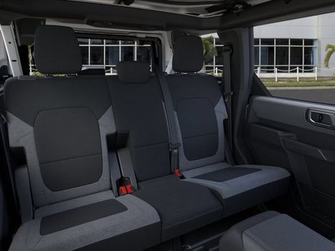New 2026 Ford Bronco Big Bend w/ Black Appearance Package AWD/4WD image 11
