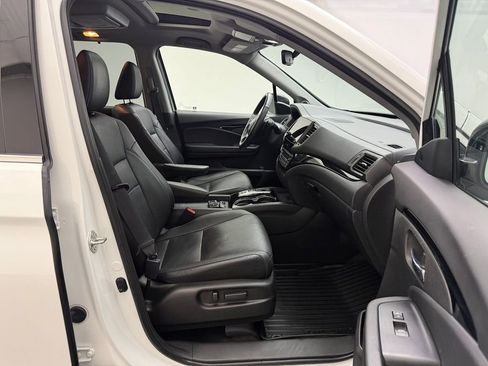 Used 2021 Honda Pilot Elite image 25