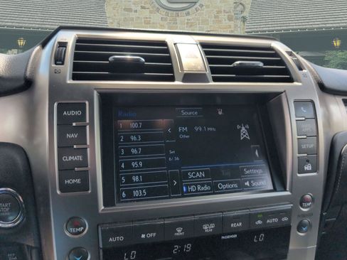 Certified 2021 Lexus GX 460 Premium w/ Premium Package AWD/4WD image 12