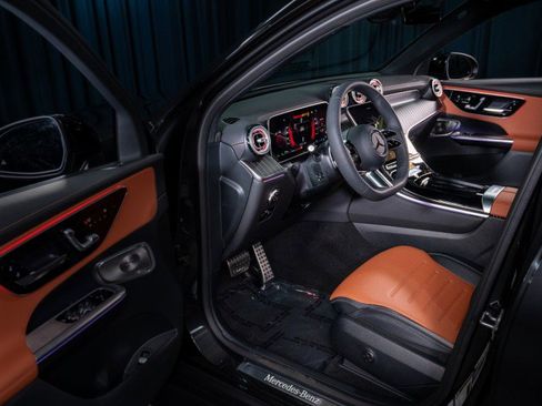 New 2026 Mercedes-Benz GLC 300 image 10