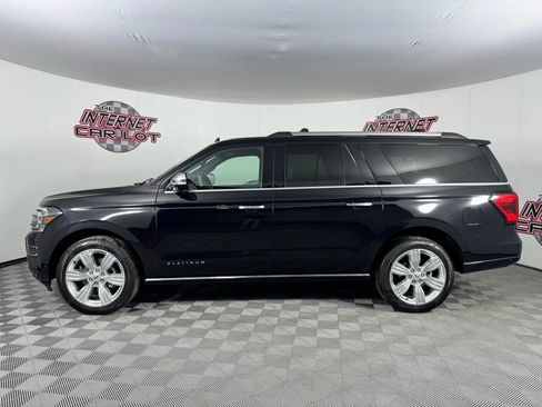 Used 2024 Ford Expedition Max Platinum image 4
