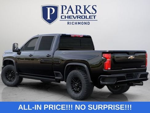 New 2026 Chevrolet Silverado 2500 ZR2 w/ LPO, Dark Essentials Package AWD/4WD image 6