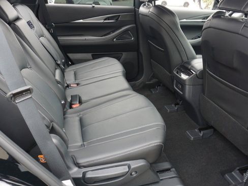 Used 2025 INFINITI QX60 Luxe w/ Black Edition image 33