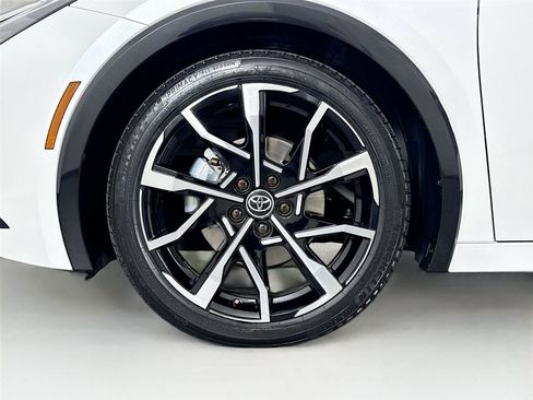 Certified 2023 Toyota Prius Prime FWD image 43
