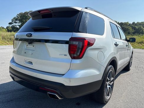 Used 2016 Ford Explorer Sport AWD/4WD image 5