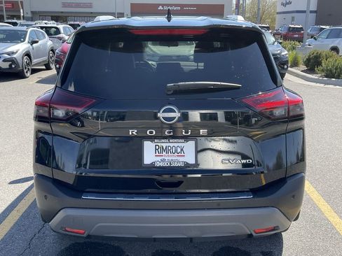 Used 2022 Nissan Rogue SV w/ SV Premium Package AWD/4WD image 6