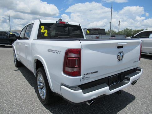 Used 2022 RAM 1500 Laramie AWD/4WD image 7