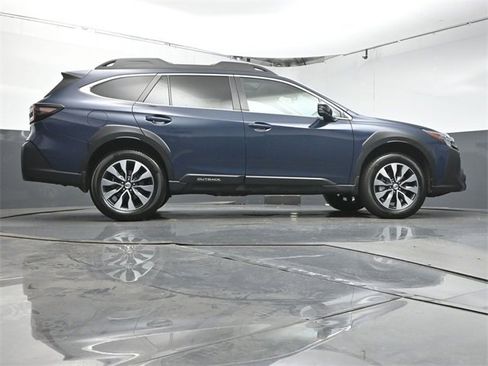 Used 2023 Subaru Outback Limited w/ Popular Package #2 image 41