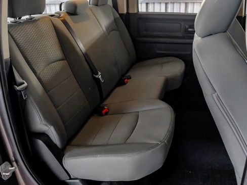 Used 2014 RAM 1500 Express image 32