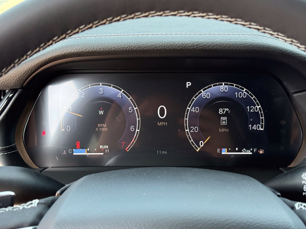 New 2027 Jeep Grand Cherokee Limited AWD/4WD image 16