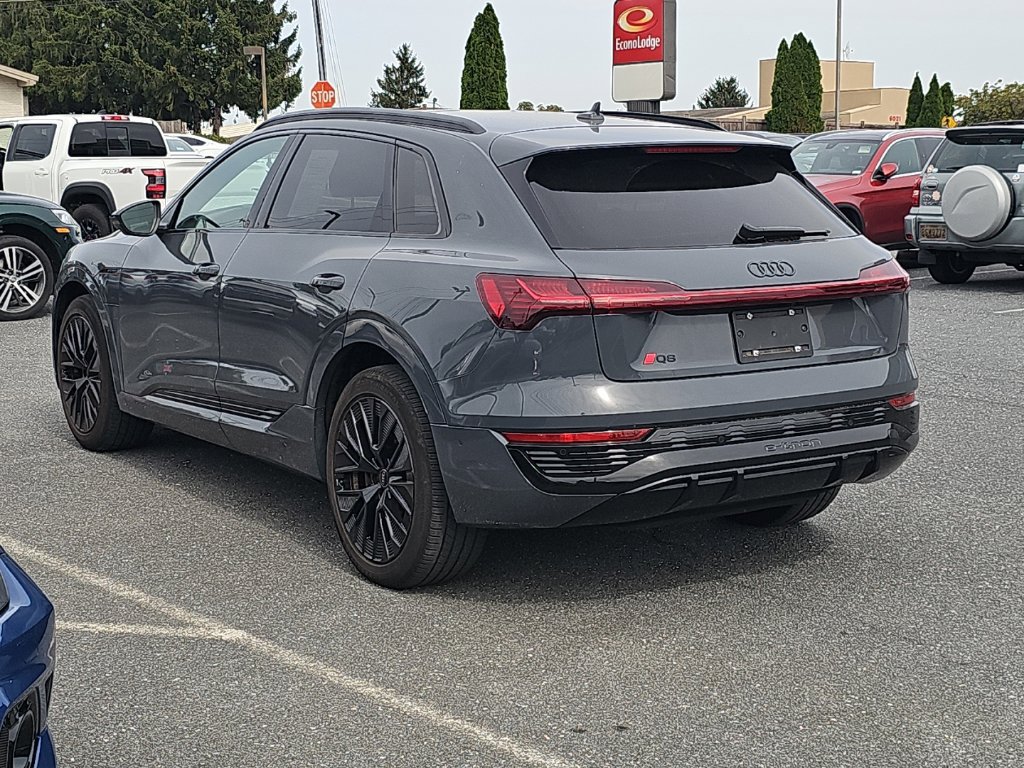 Certified 2024 Audi Q8 e-tron Premium Plus AWD/4WD image 15