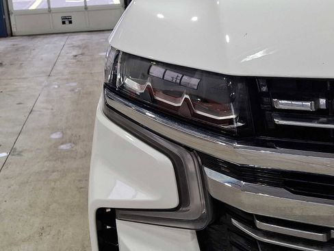 Used 2023 Chevrolet Tahoe Premier image 9