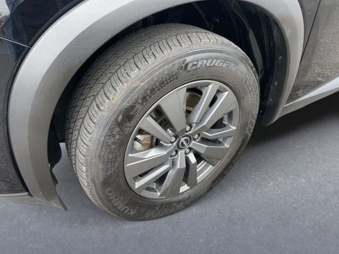 Used 2025 Nissan Pathfinder SV AWD/4WD image 11