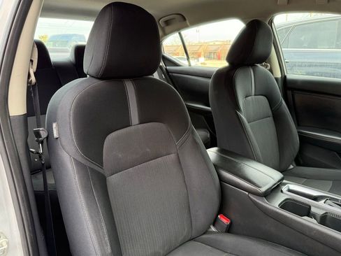 Used 2021 Nissan Sentra SV image 22