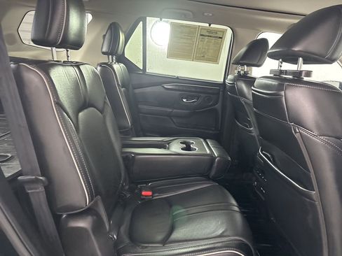 Used 2023 Honda Pilot Elite image 24