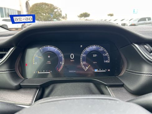 Used 2024 Jeep Grand Cherokee L Limited w/ Luxury Tech Group II image 13