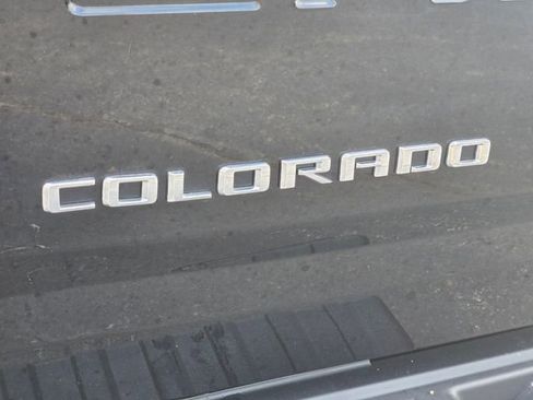 Used 2022 Chevrolet Colorado LT w/ Fleet Safety Package image 15