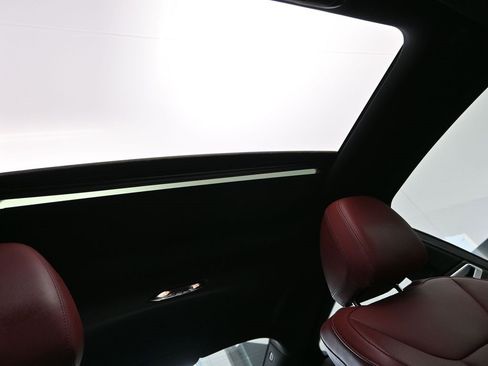 Certified 2023 BMW 430i Coupe w/ Premium Package image 24