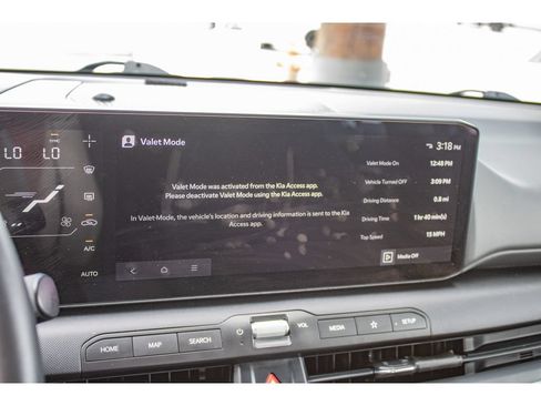 Used 2025 Kia K4 EX FWD image 40