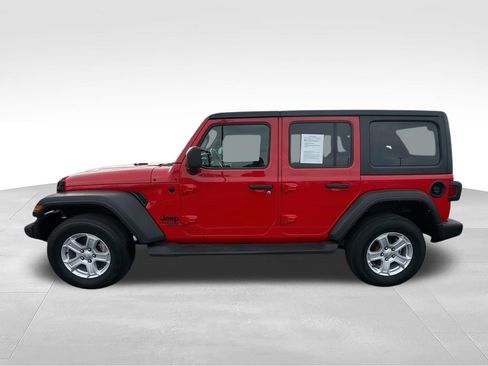 Used 2021 Jeep Wrangler Unlimited Sport AWD/4WD image 5