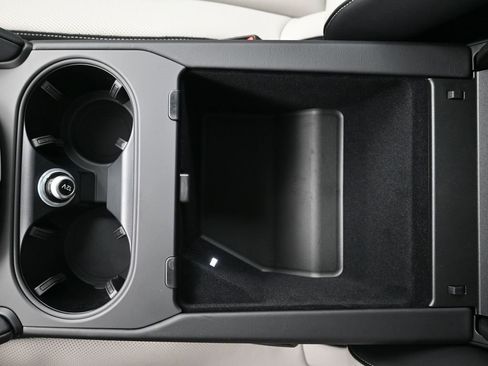 New 2026 Porsche Cayenne Coupe image 25