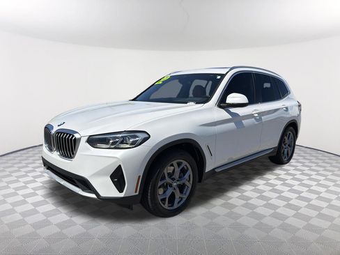 Used 2022 BMW X3 xDrive30i w/ Convenience Package w/ZPA AWD/4WD image 3