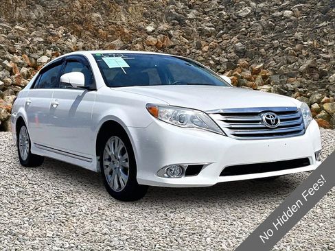 Used 2011 Toyota Avalon FWD image 9