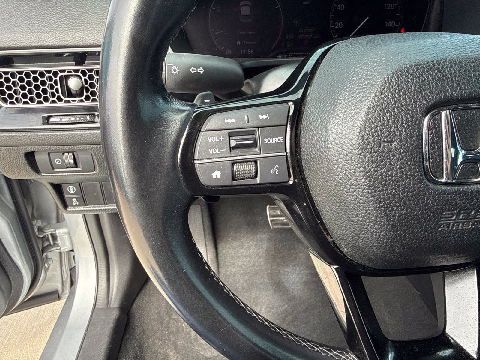 Used 2022 Honda Civic Sport image 11