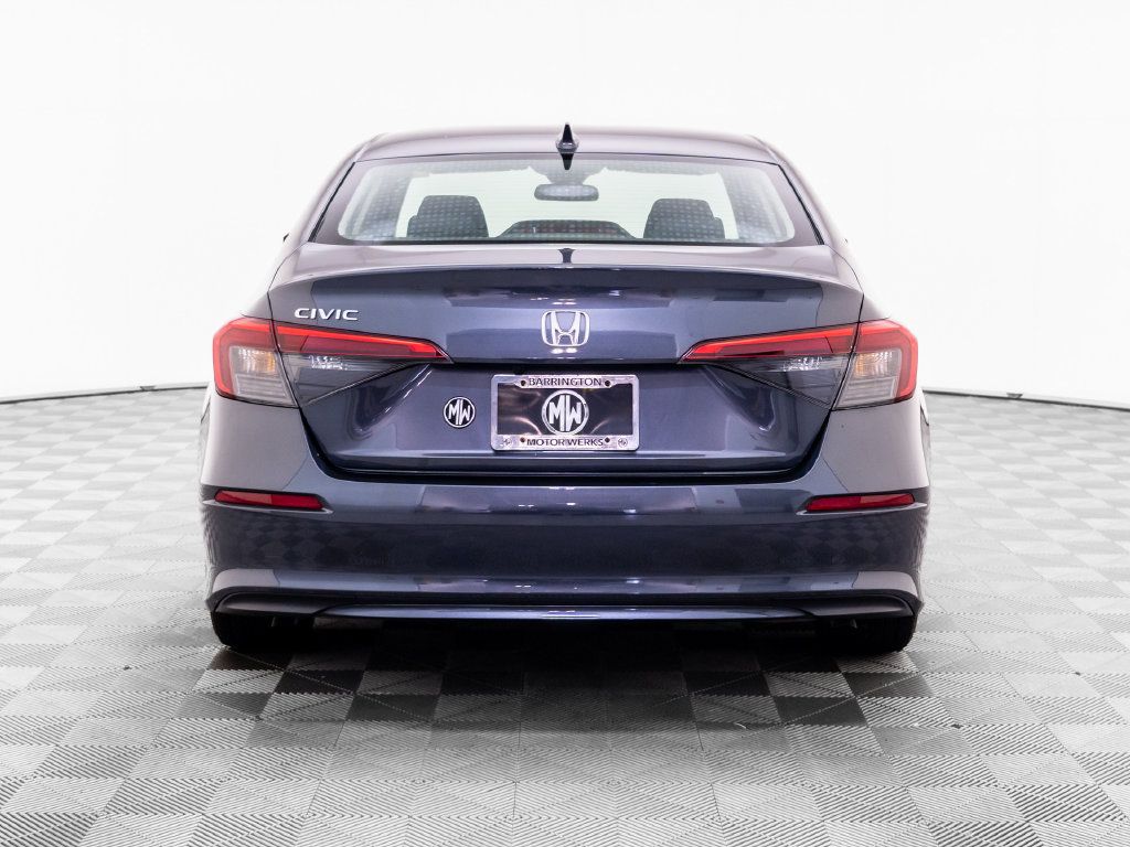 Used 2024 Honda Civic EX image 5