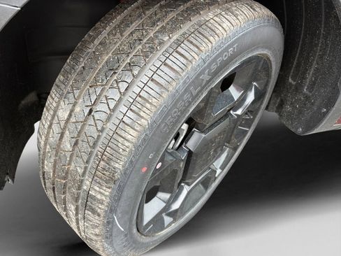 New 2025 Kia Sorento SX image 19