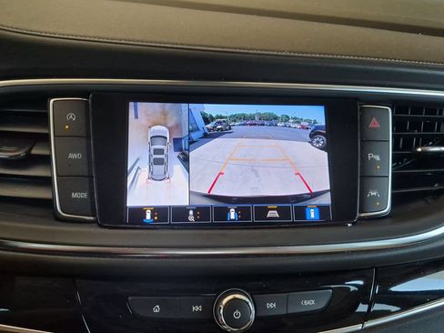Used 2023 Buick Enclave Avenir w/ Avenir Technology Package AWD/4WD image 11