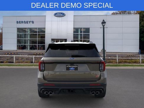 New 2026 Ford Explorer ST AWD/4WD image 5
